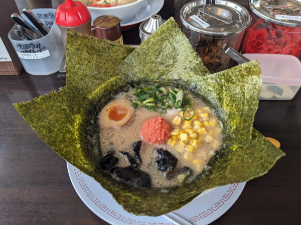 「ひまわりらーめん　1300円」@博多らーめん ひまわりの写真