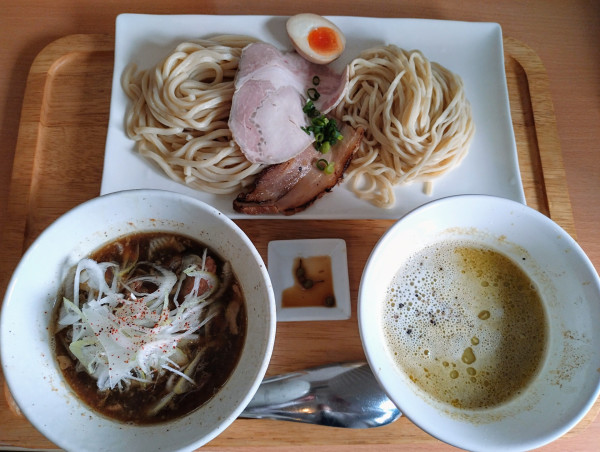 「2☓2（ツーバイツー）つけ麺 ￥1200」@FREEATの写真