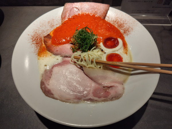 「特上鶏白湯らぁ麺·半ライス」@Ramen Afro Beatsの写真