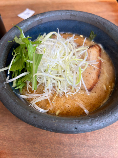 「らぁあ麺」@俺の創作らぁめん 極や 麹町支店の写真