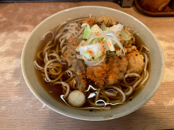 「いかげそ天そば 450円」@六文そば 金杉橋店の写真