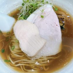 醤油ラーメン(¥1,000)