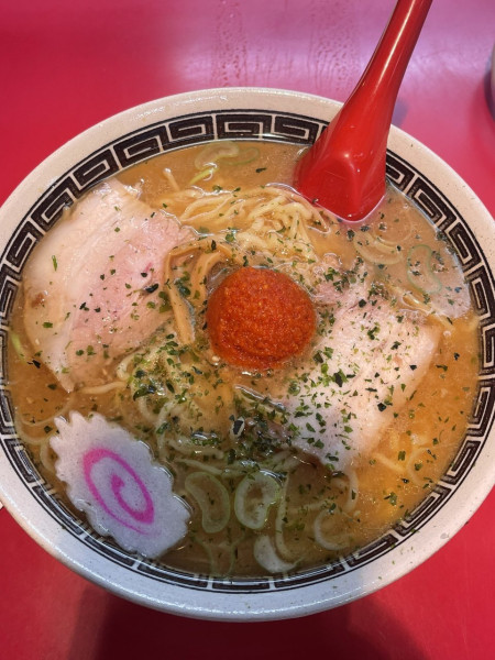 「赤湯辛味噌ラーメン　大盛り　950+100円」@龍上海 米沢店の写真