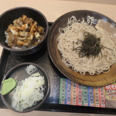 ゆで太郎 富士八代町店の画像