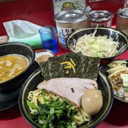 「魚粉」＋つけ麺＋半チャーシューまぶし