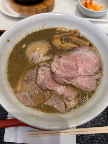 「特製濃厚煮干し白湯」@麺処 景虎 produced by ほん田の写真