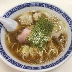 肉ワンタン麺 1200円