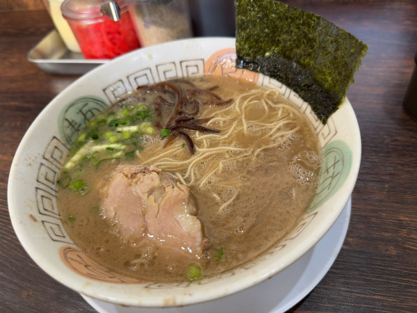 「らーめん＋替玉」@博多長浜らーめん 楓神の写真