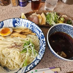 昆布水のつけ蕎麦