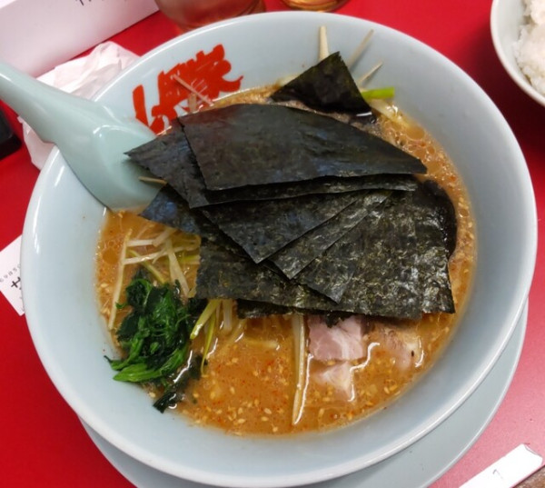 「みそネギラーメン830円」@ラーメン山岡家 山形西田店の写真