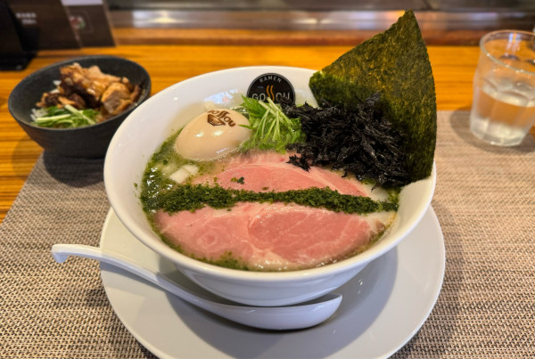 「海苔塩らーめん＋ミニ丼セット（角煮丼）¥1400」@RAMEN GOSSOU 新橋店の写真