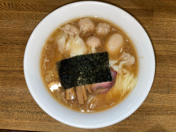 「ワンタンメン(¥1,100) 味付け玉子(¥150)」@支那ソバ おさだの写真