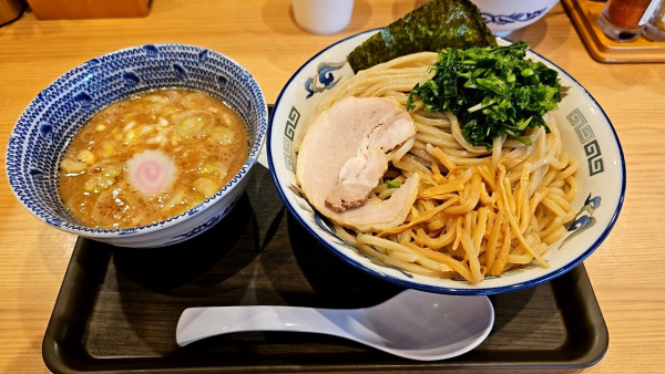 「ニラつけ麺(大)1,090円」@舎鈴 東大宮店の写真