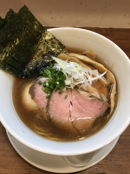 「特製醤油ラーメン」@Trigo(トリーゴ)の写真