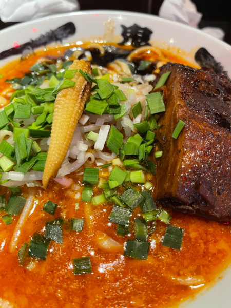 「にくましからしびみそらーめん」@カラシビ味噌らー麺 鬼金棒 池袋店の写真