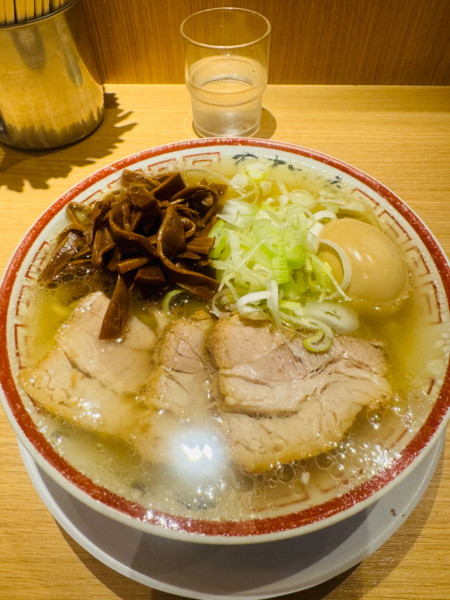 「中華そば＋メンマ・煮卵」@田中そば店 九段下店の写真