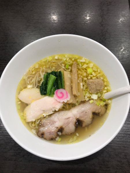 「鶏塩中華そば」@麺処 若武者 草加分店 東北六縣堂の写真