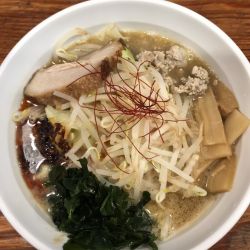 海老味噌らーめん