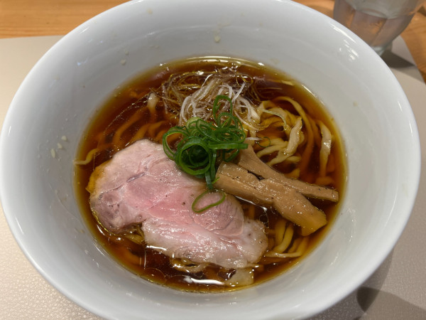 「醤油ラーメン」@燎の写真
