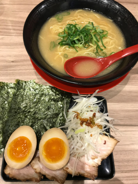 「特製らーめん」@麺屋 やまとの写真