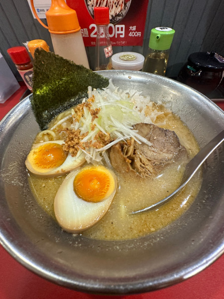 「うま塩 キクラゲ追加 950円」@らーめん房 とりとんの写真