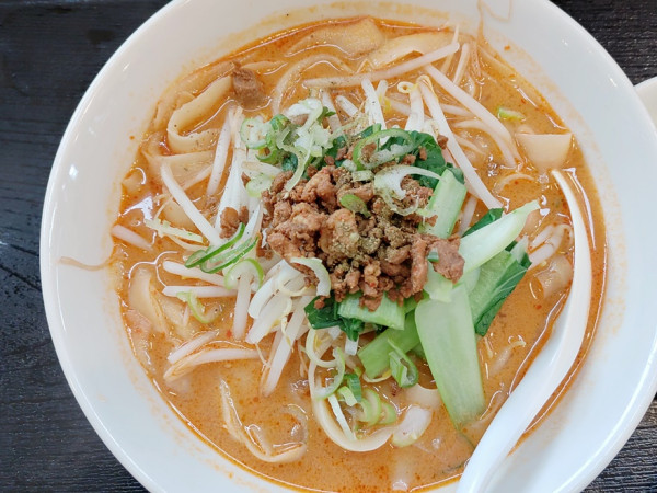 「担担刀削麺」@中国料理 祥龍房 刀削麺荘の写真