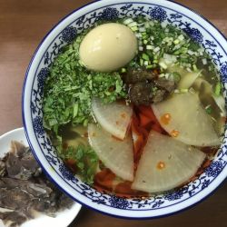蘭州料理 ザムザムの泉