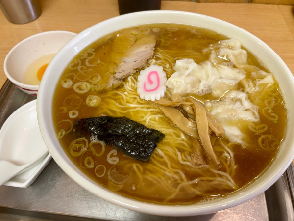 「ワンタン麺 大盛」@大宮大勝軒の写真