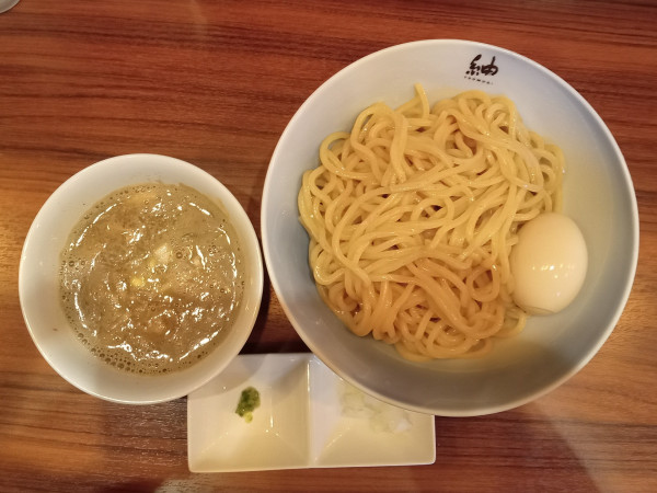 「【限定】濃厚煮干しのつけ麺太麺ver＋味玉」@紬生の写真