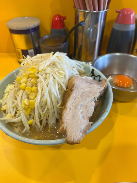 「ミニラーメン930円+生卵100円」@ラーメン二郎 八王子野猿街道店2の写真
