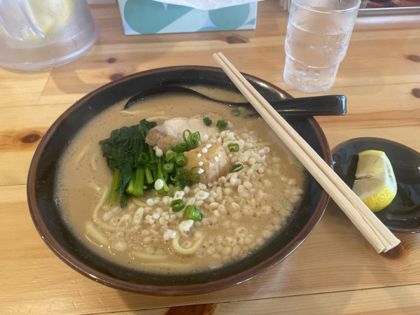 「鳥膳ラーメン」@麺屋鳥膳の写真