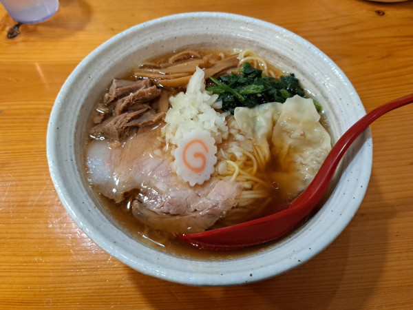 「中華そばワンタン」@自家製拉麺 暖田。の写真