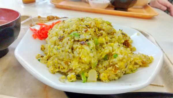 「#チャーハン #550円 #唐揚げ #100円」@波止場食堂 出田町店の写真