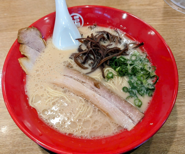 「特製らーめん580円」@豚骨ラーメン 福の軒の写真