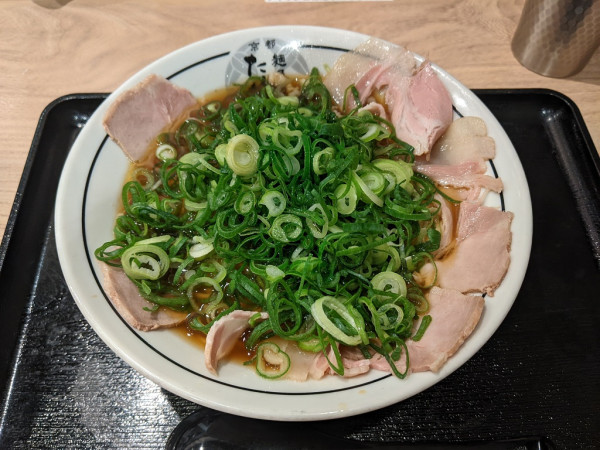 「京都九条醤油ラーメン」@麺屋 たけ井 エミル高槻店の写真