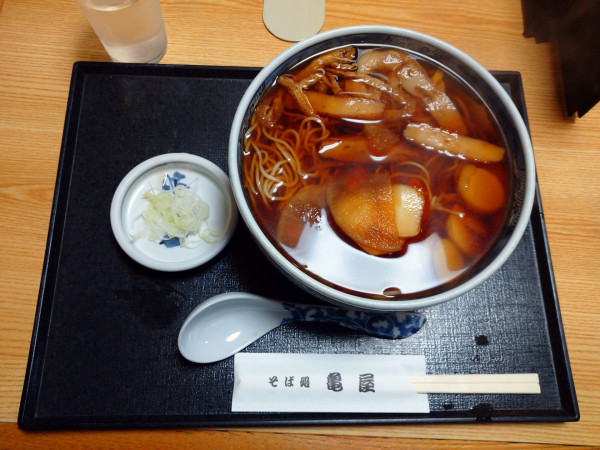 「けんちんそば（900円）」@そば処 亀屋の写真