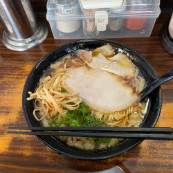 背脂醤油ラーメン大盛