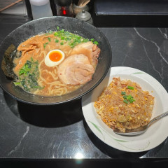 新潟らーめん 石や嗟 歌舞伎町店の画像