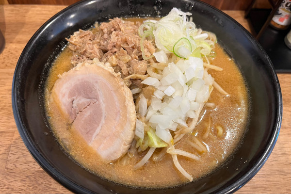 「定番濃厚味噌らーめん+チャーシュー」@川口濃厚味噌らーめんの写真