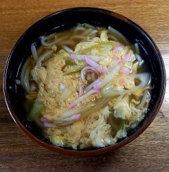 「玉子とじうどん」@ひの木家 岸本店の写真