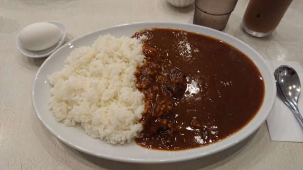 「特製ビーフカレー」@菊屋食堂 トツカーナ店の写真