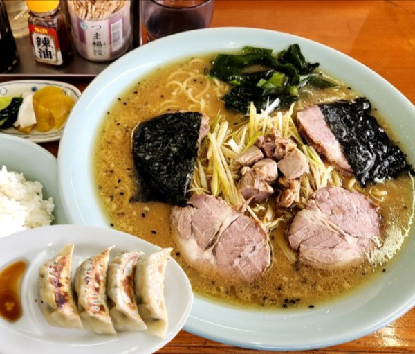「ﾈｷﾞﾐｿﾁｬｰｼｭｰﾒﾝ大•餃子•ﾗｲｽ大¥1850」@ラーメンショップ 北深谷店の写真