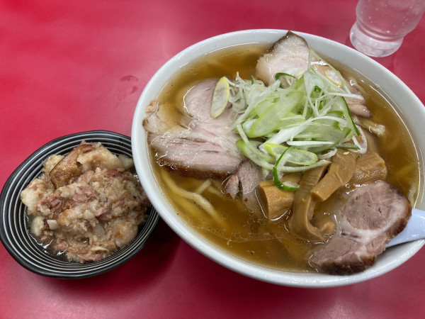 「チャーシュー麺・肉脂」@一品香 小山の写真
