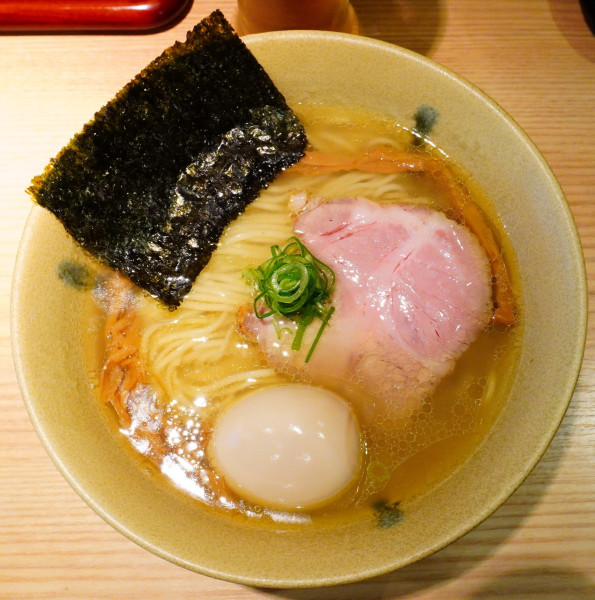 「塩そば＋半熟味玉＋生ビール」@Ramen にじゅうぶんのいちの写真