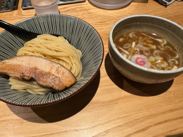 「豚つけ麺1030円」@NOROMANIAの写真