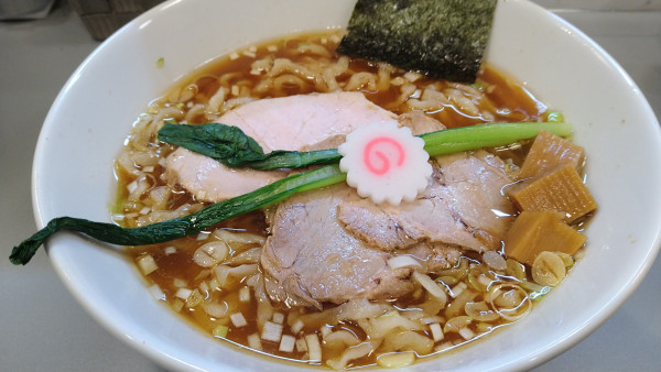 「手打ち中華、大盛り」@白河手打ちラーメン アサガキタの写真