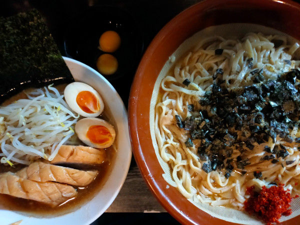 「【限定】生姜ですぅ～大1350円+生卵70円」@豚星。の写真