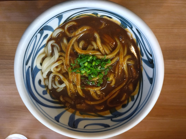 「黒カレーうどん900円」@饂飩屋 五右衛門の写真