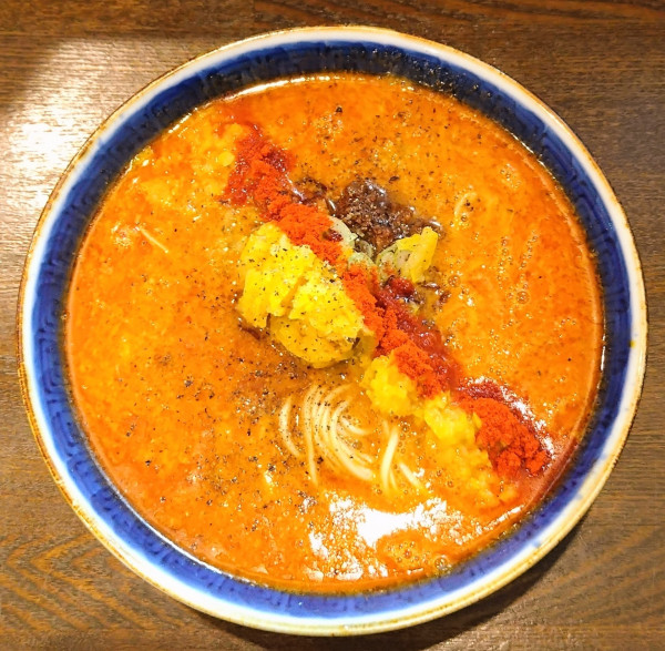 「柚子入り坦々麺＋味付き替え玉(担々麺)【冬季限定】」@yagu-noodleの写真