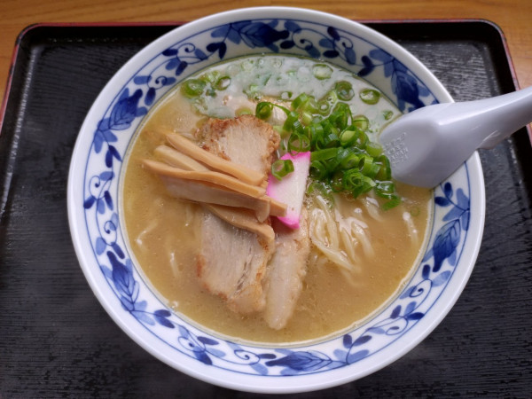 「中華そば小650円」@中華そば 虎龍の写真